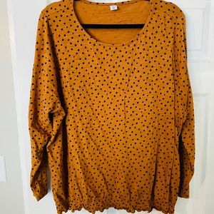 Old Navy Spotted Blouse
